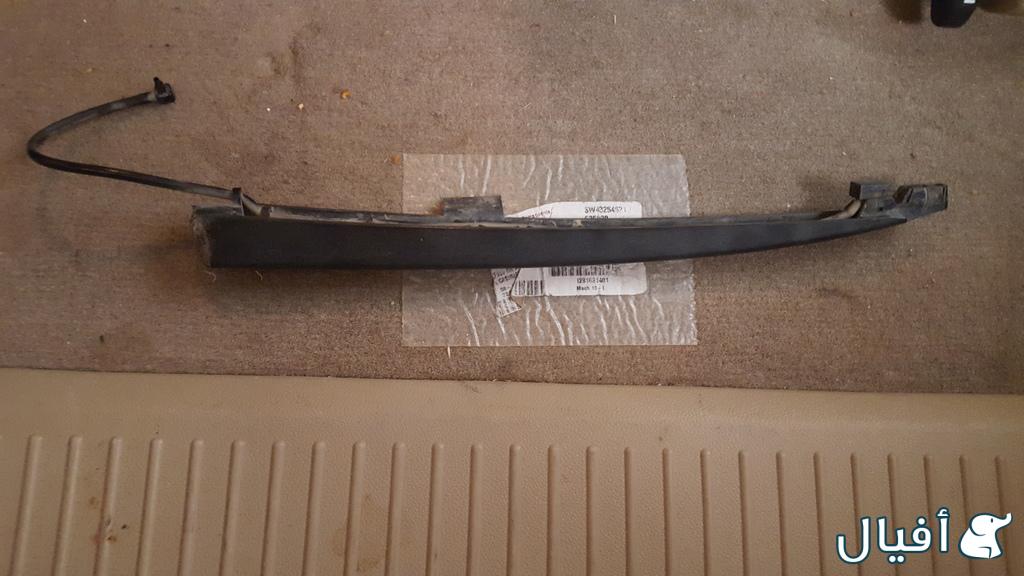 مساحه زجاج خلفيه