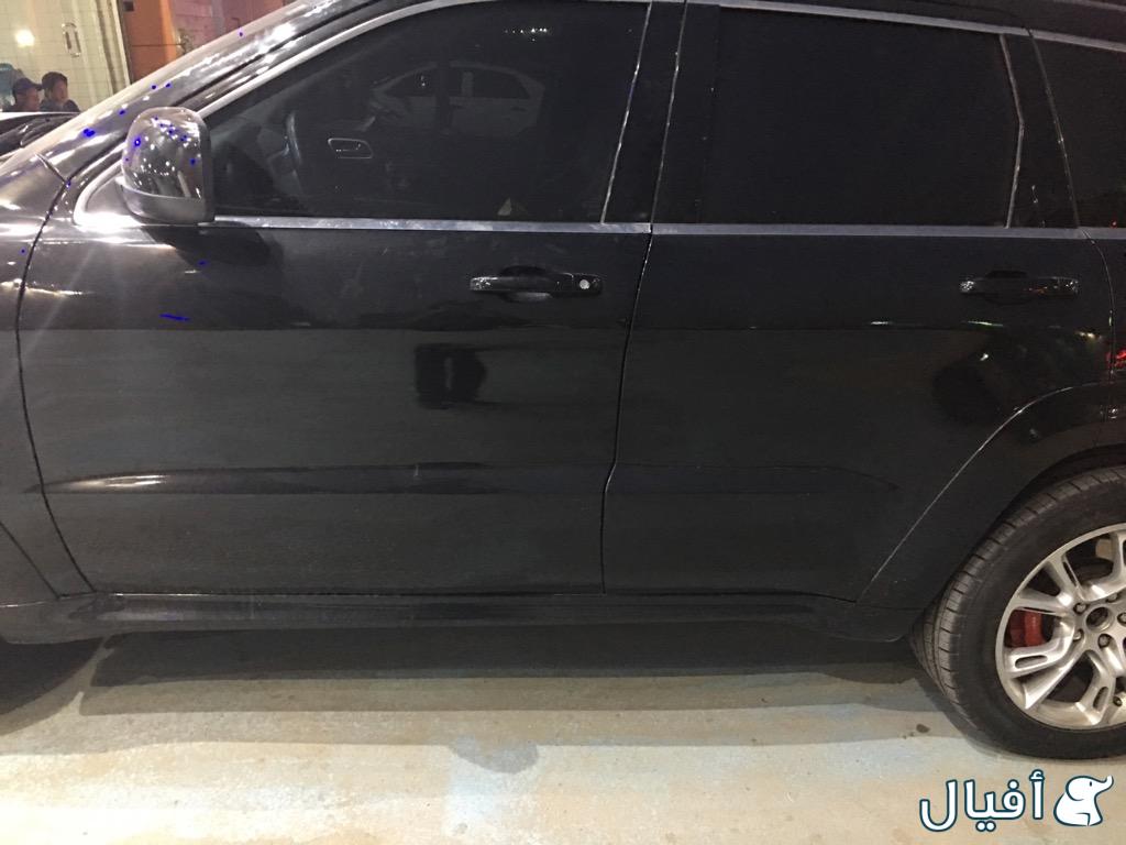 باب يسار خلفي