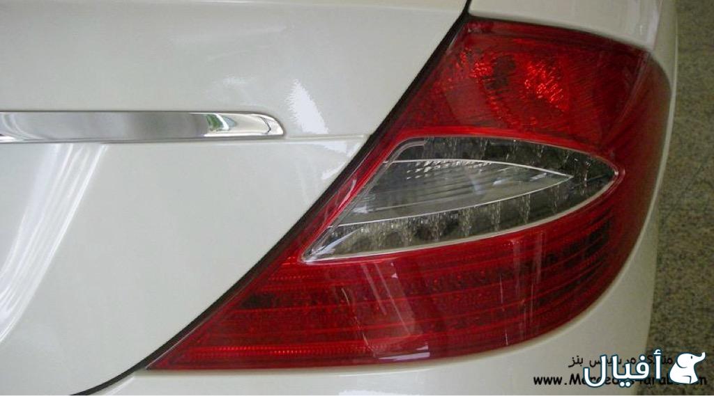 شمعات خلفية يمين ويسار