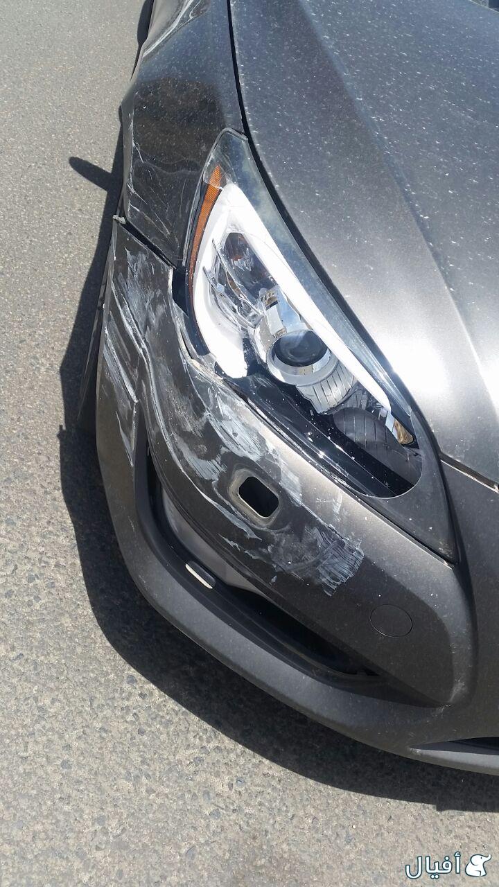 شمعة امامية يمين + صدام امام