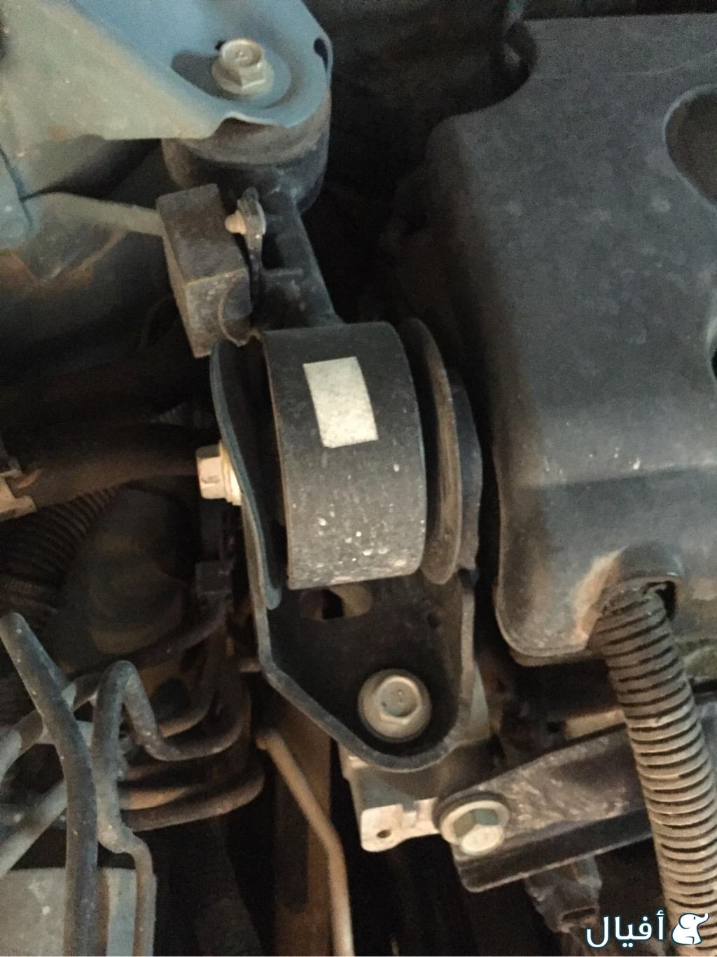 كرسي مكينة العلوي كامري 2009