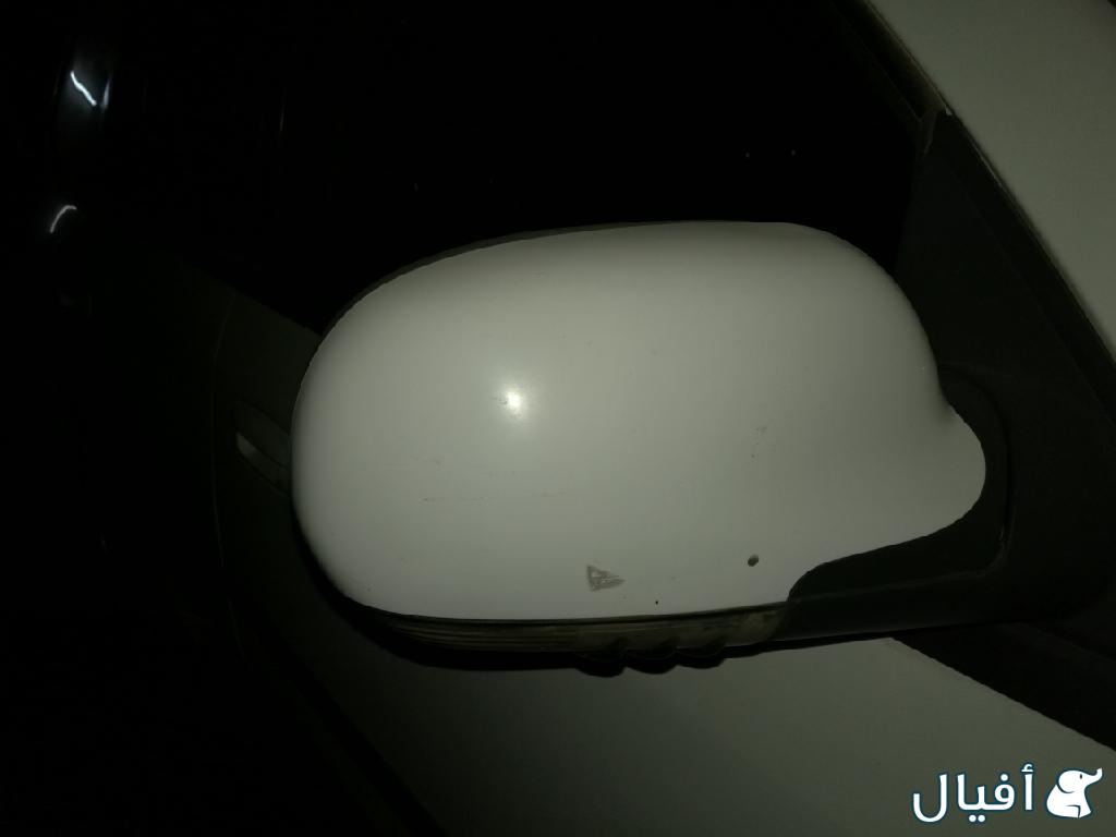 مطلوب غطاء المراية اليسرى لتريل بليزر 2008