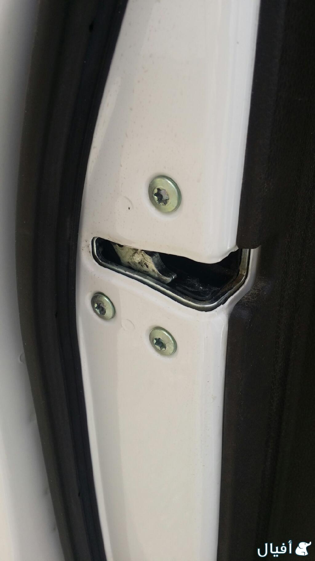 قفل باب امامي جهة السائق والراكب