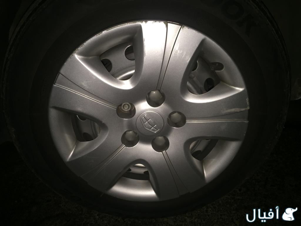 مسكة باب أمامي جهة السائق من الداخل / غطاء طاسه