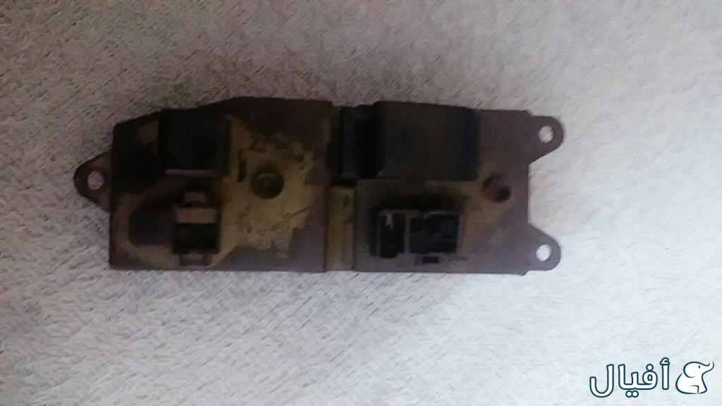 مجموعة مفاتيح الزجاج