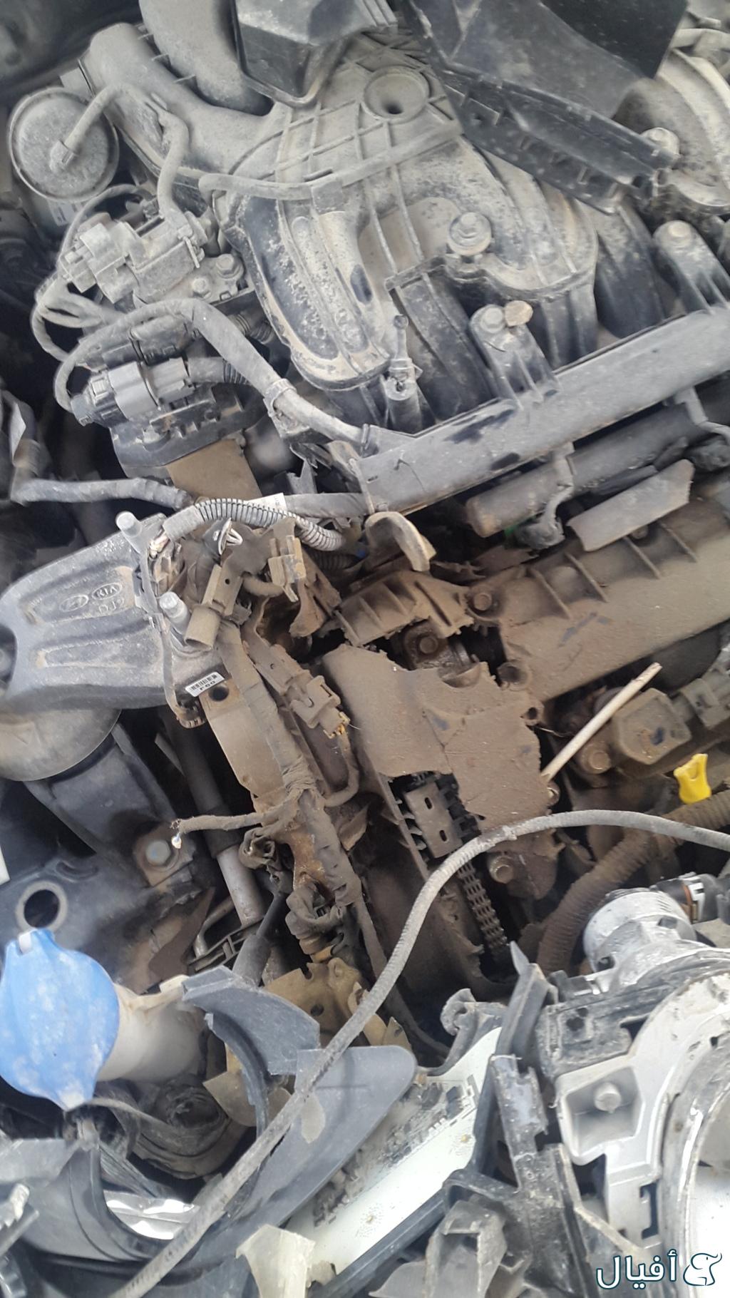 شمعاتين يمين ويسر