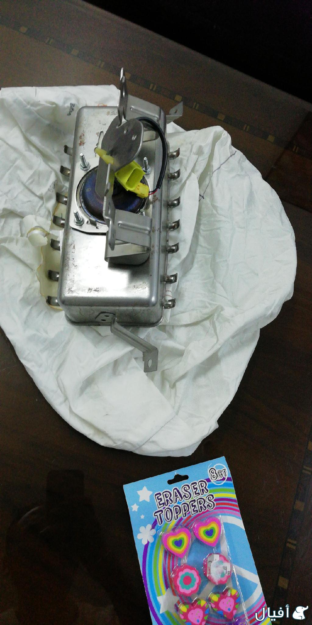 ايرباق الراكب الأمامي يمين