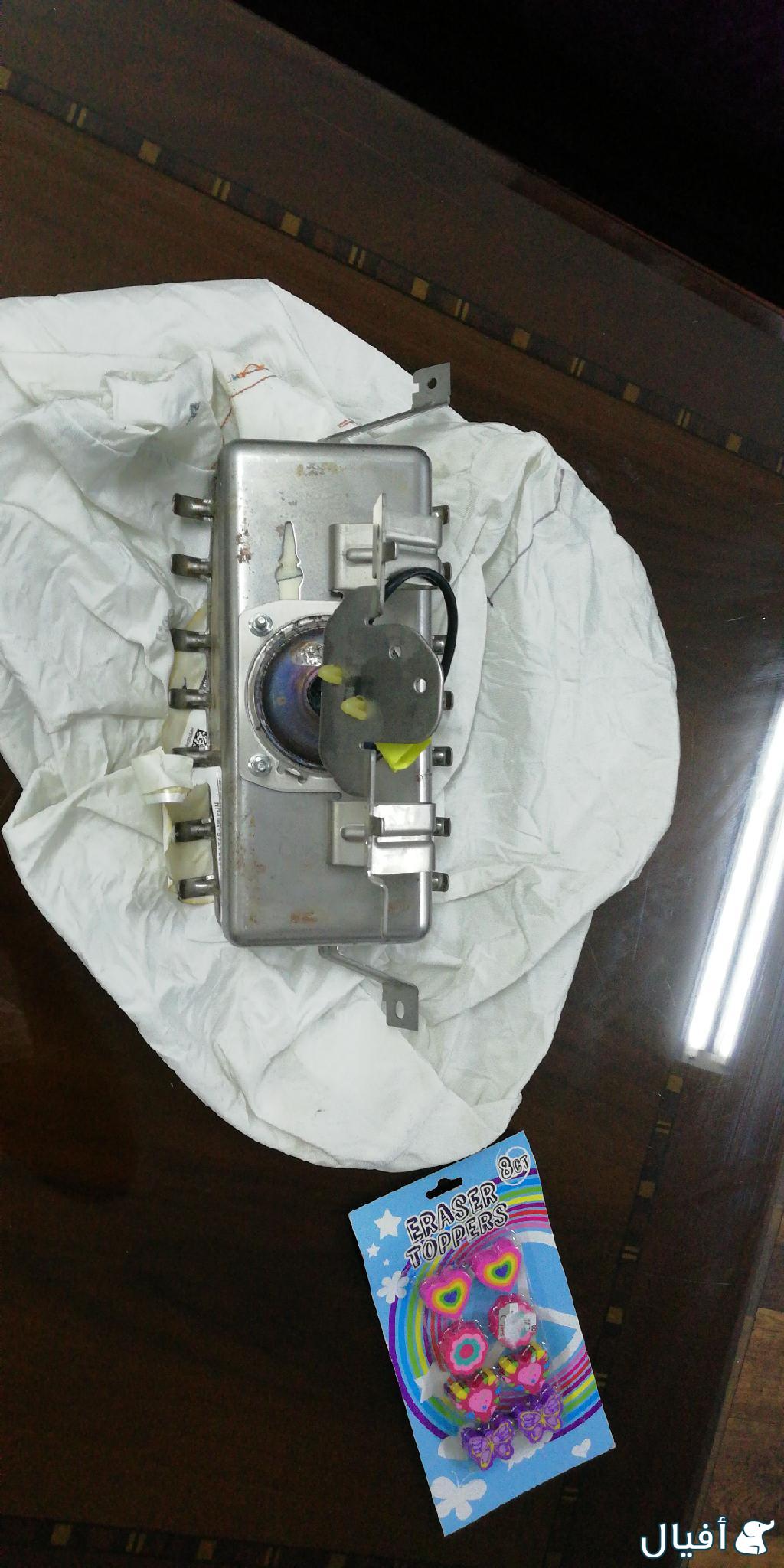 ايرباق الراكب الأمامي يمين