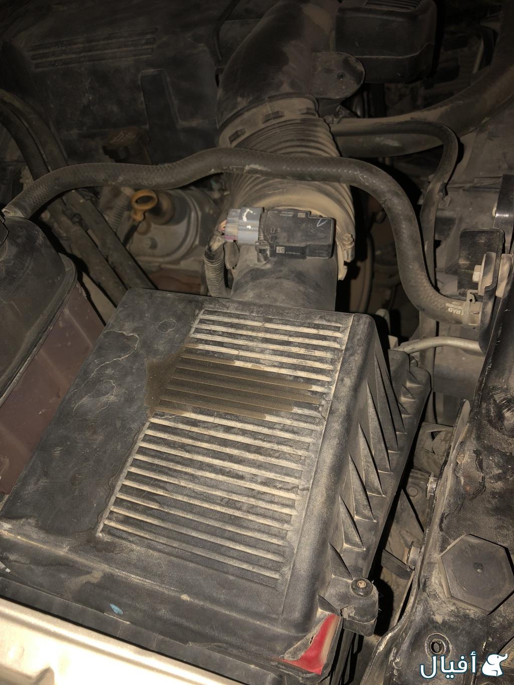 علبة فلتر هواء المكينة