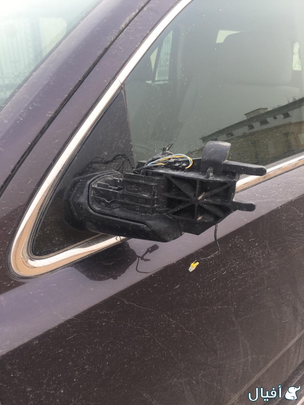 مرايا جانبيه جهة السائق