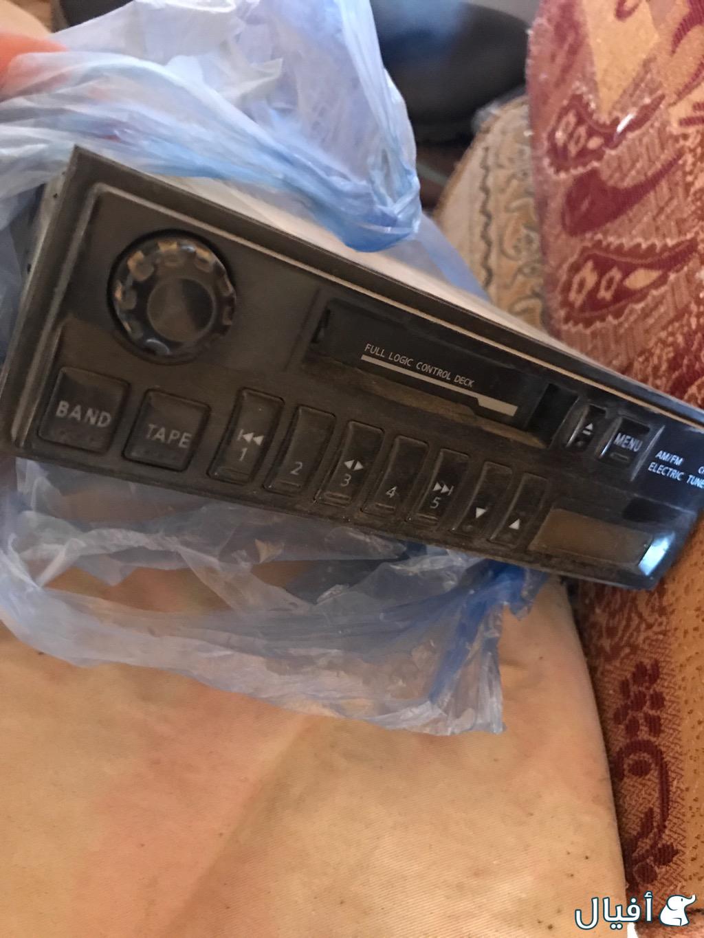 مسجل ددسن وكالة نظيف وشغال للبيع