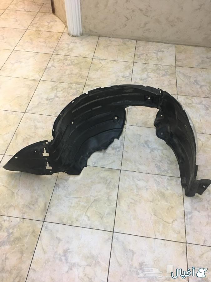 صدام امامي وخلفي رفرف يمين مع بطانة الرفرف باب يمين أمامي وخلفي