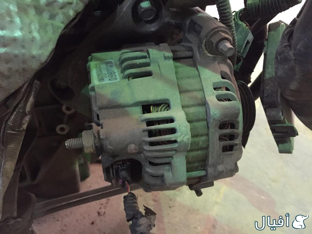 قطع غيار مكائن وقيور سيارات