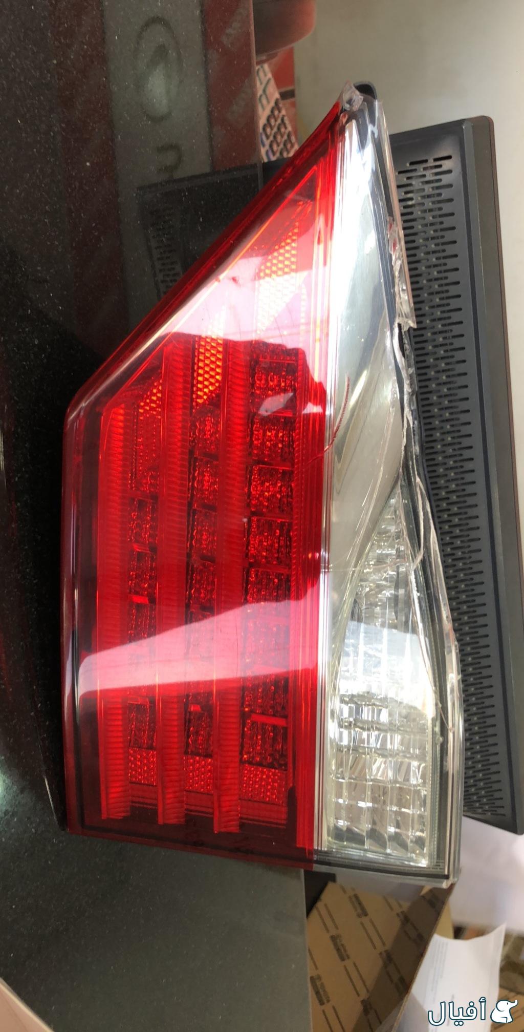 اصطب شنطه خلفي يمين