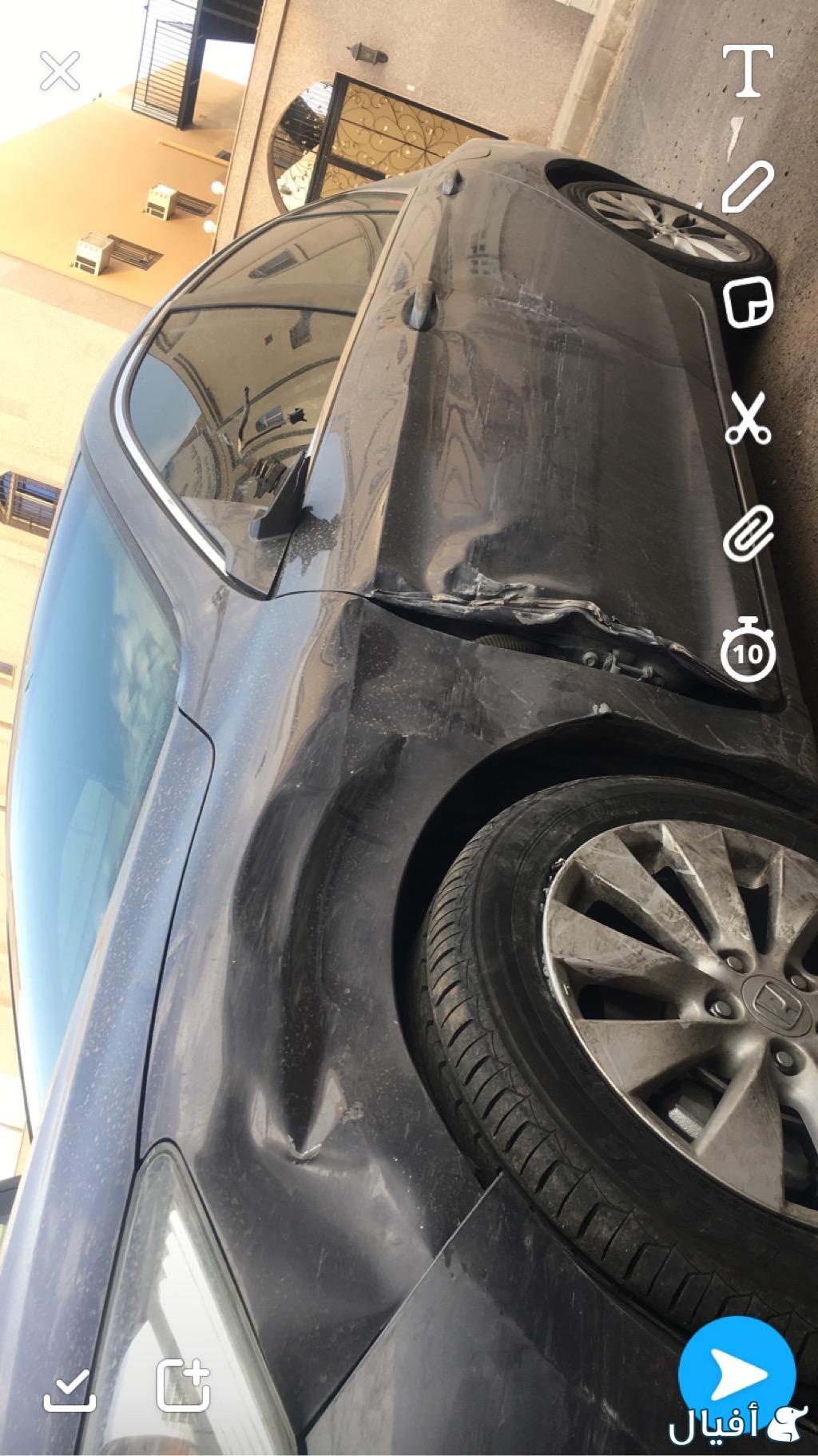 باب يسار أمامي