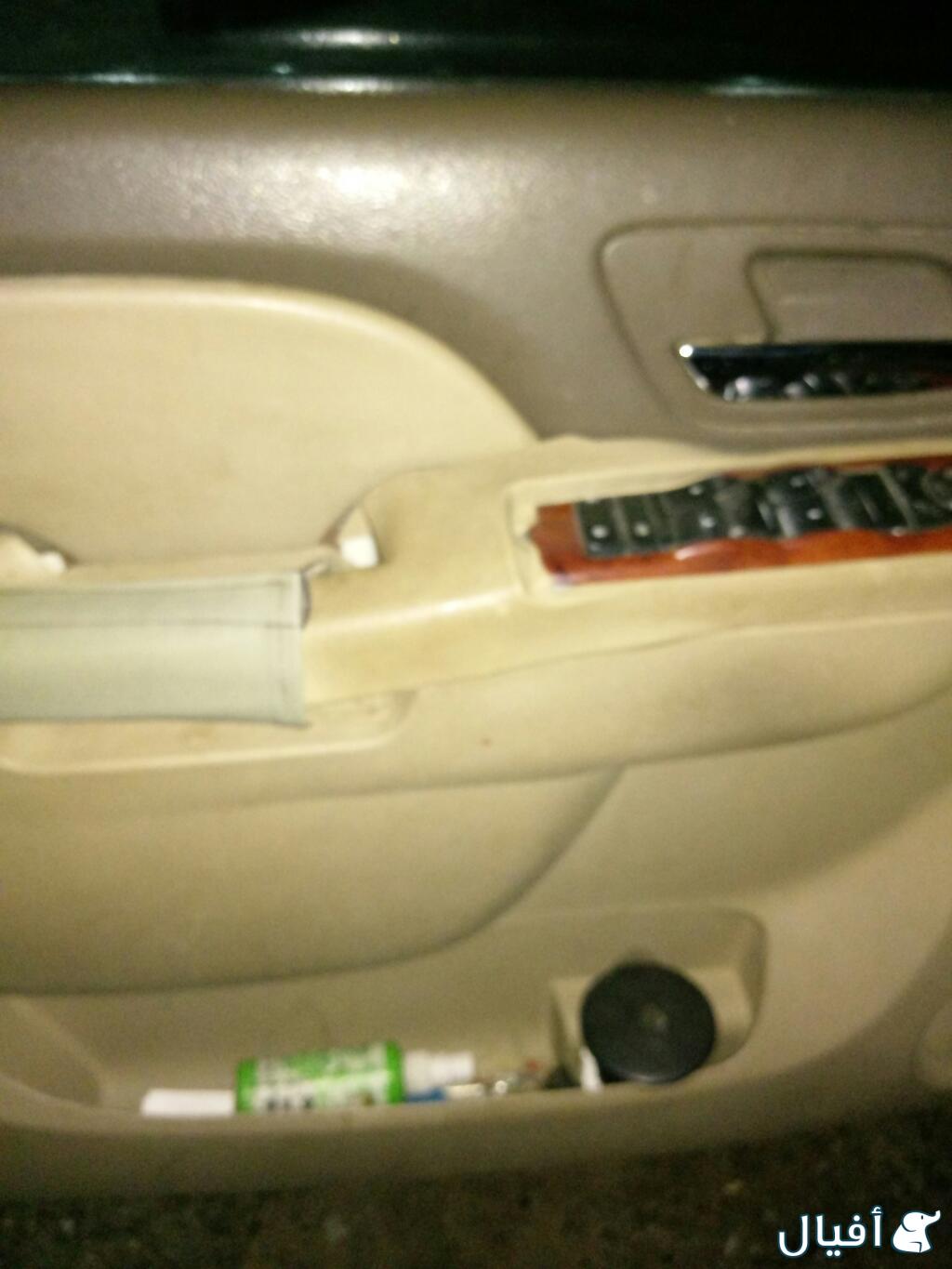 ديكور باب السائق والراكب